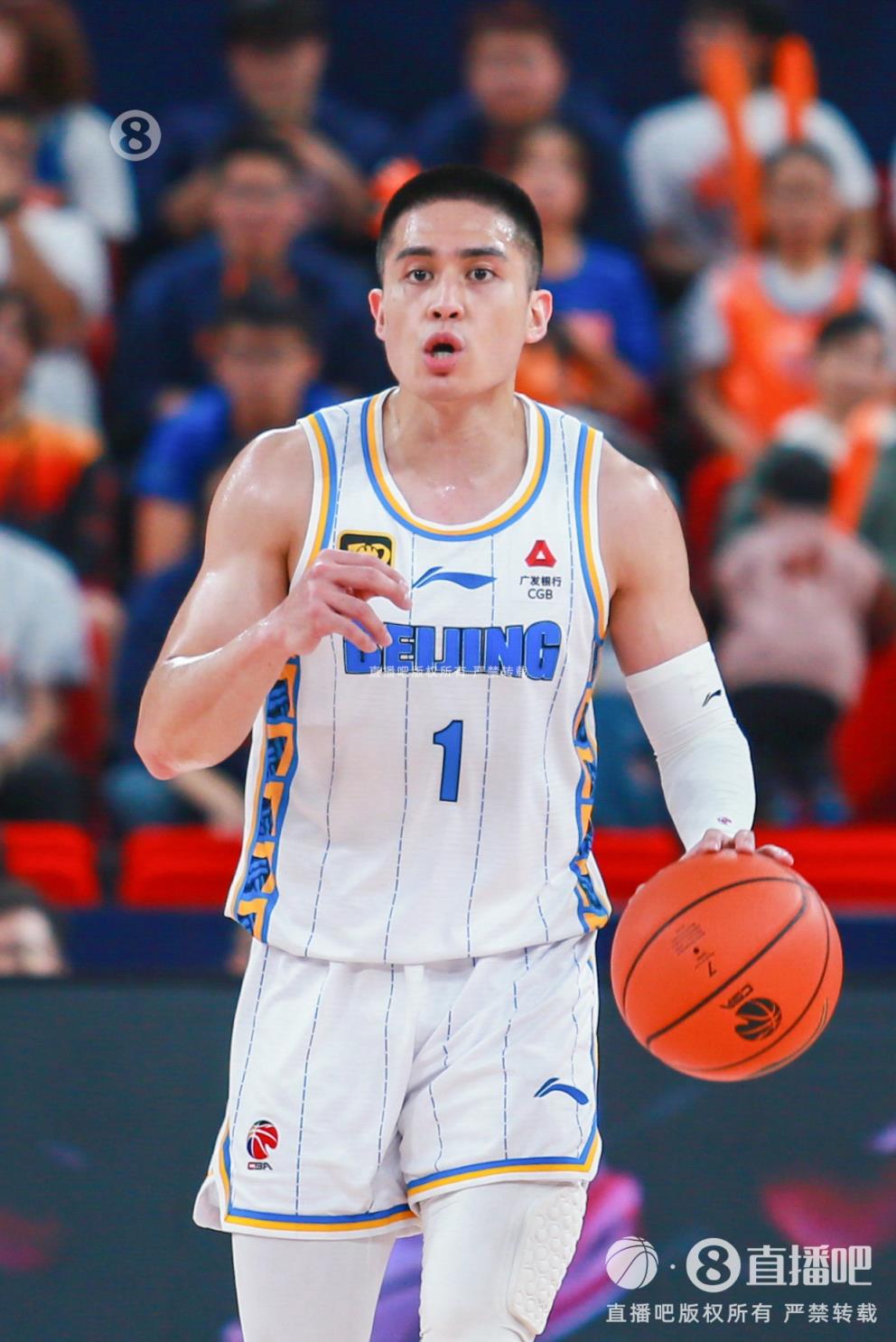 第四節(jié)先生！陳盈駿9中3得11分2板9助&11分全部為第四節(jié)所得！